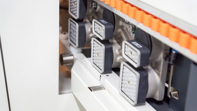 Fester Halt zu jeder Zeit In kürzester Zeit rüsten Sie die EVOLUTION zum Einsatz auf Sondermaterialien um.